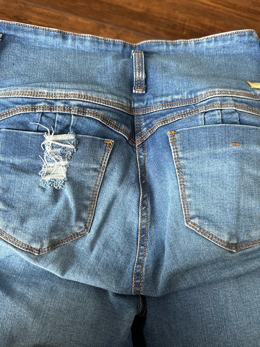 Colombian Push Up High-Waist Light Blue Sculpting Women's Jeans size 7/8 - Picture 5 of 5